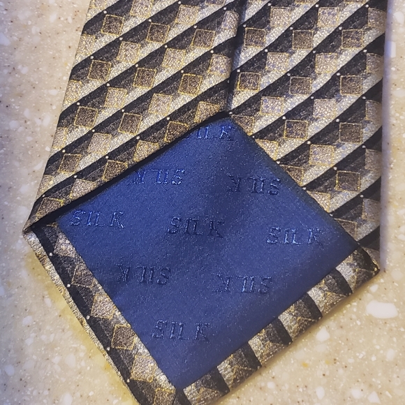 silk Carlos devenezia tie 👔 - Picture 5 of 7
